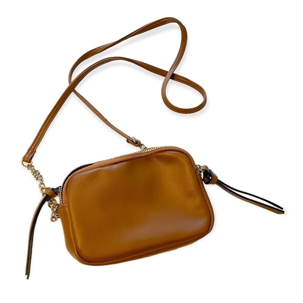 Caramel crossbody purse